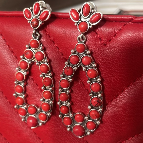 Red Beaded and ornate silver Teardrop Earrings - Picture 2 of 3
